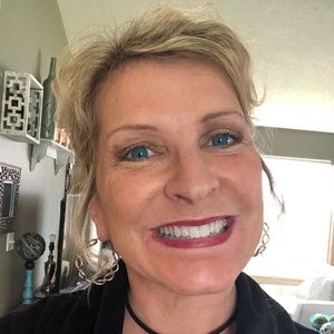 Meet your Posher, Brandie